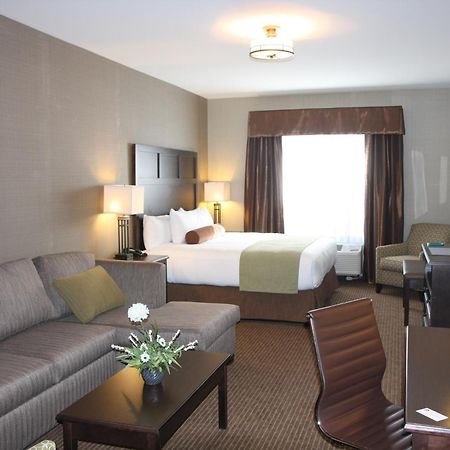 Best Western Plus Okotoks Inn & Suites Екстер'єр фото